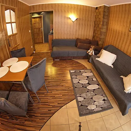 아파트 Pod Kolejka