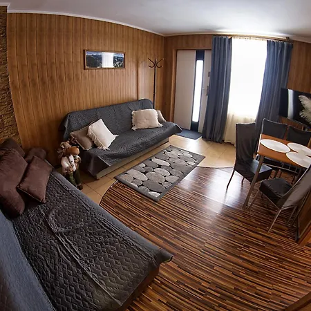 아파트 Pod Kolejka *