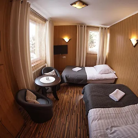 Pod Kolejka 자코파네