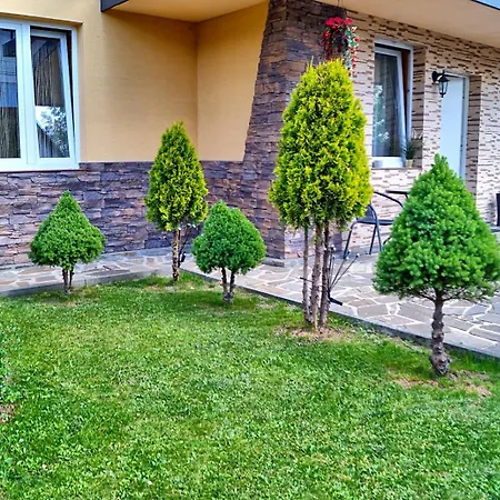 Pod Kolejka 아파트